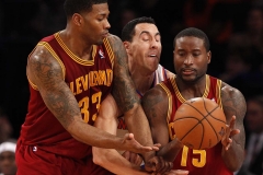 New York Knicks Pablo Prigioni Sandwiched